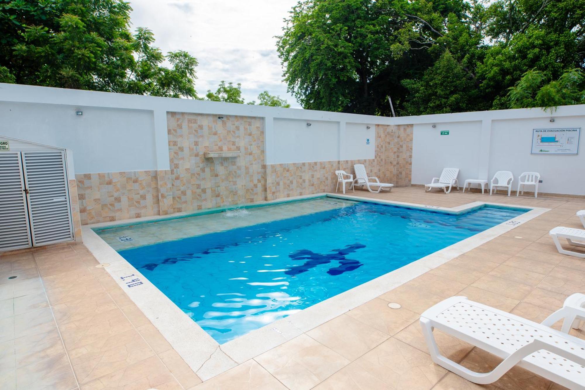 Hotel Villa Paraiso Villavieja Exterior foto
